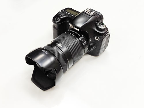 دوربین عکاسی کانن Canon EOS 60D Kit 18-135mm f/3.5-5.6 IS